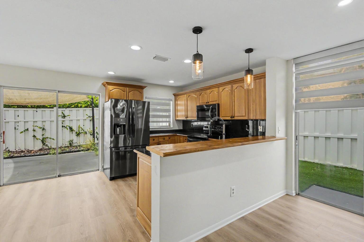 Plantation House: 9825 NW 2nd Court
