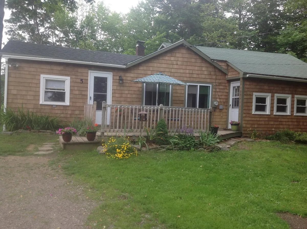 Thorndike House: 5 East Gulch Road