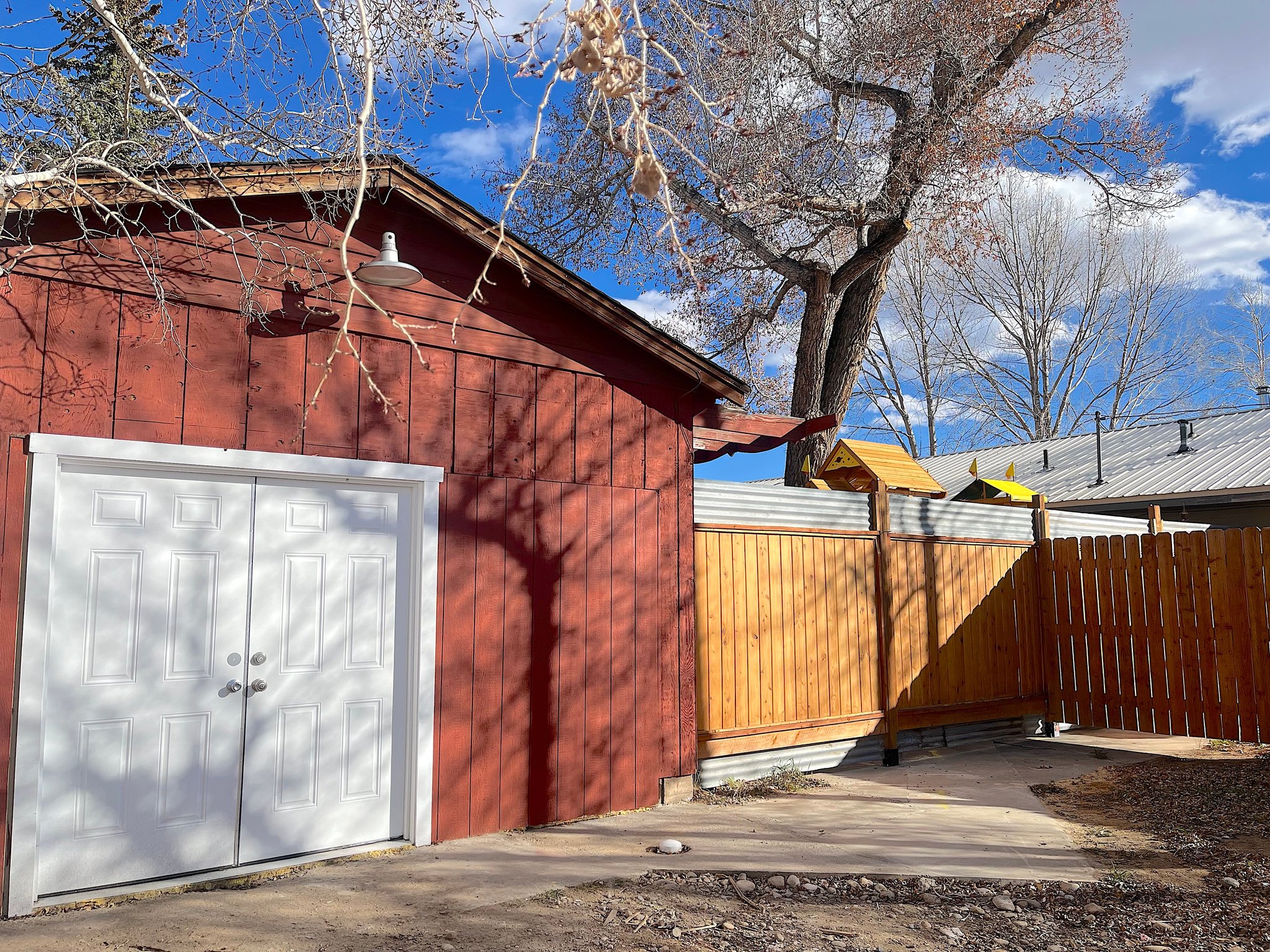 Gunnison Multiplex: 700 W Ruby Ave