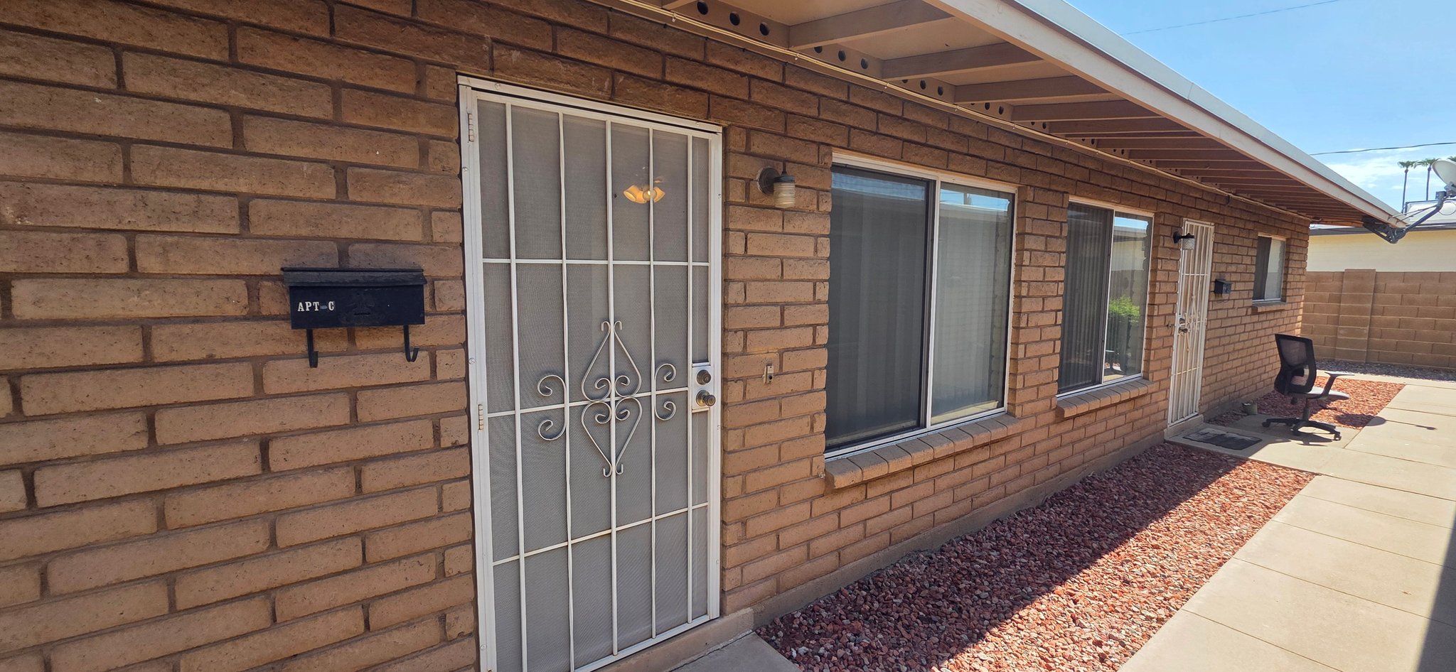 Mesa Multiplex: Mesa Dr - E Frost Cir (24 Units)