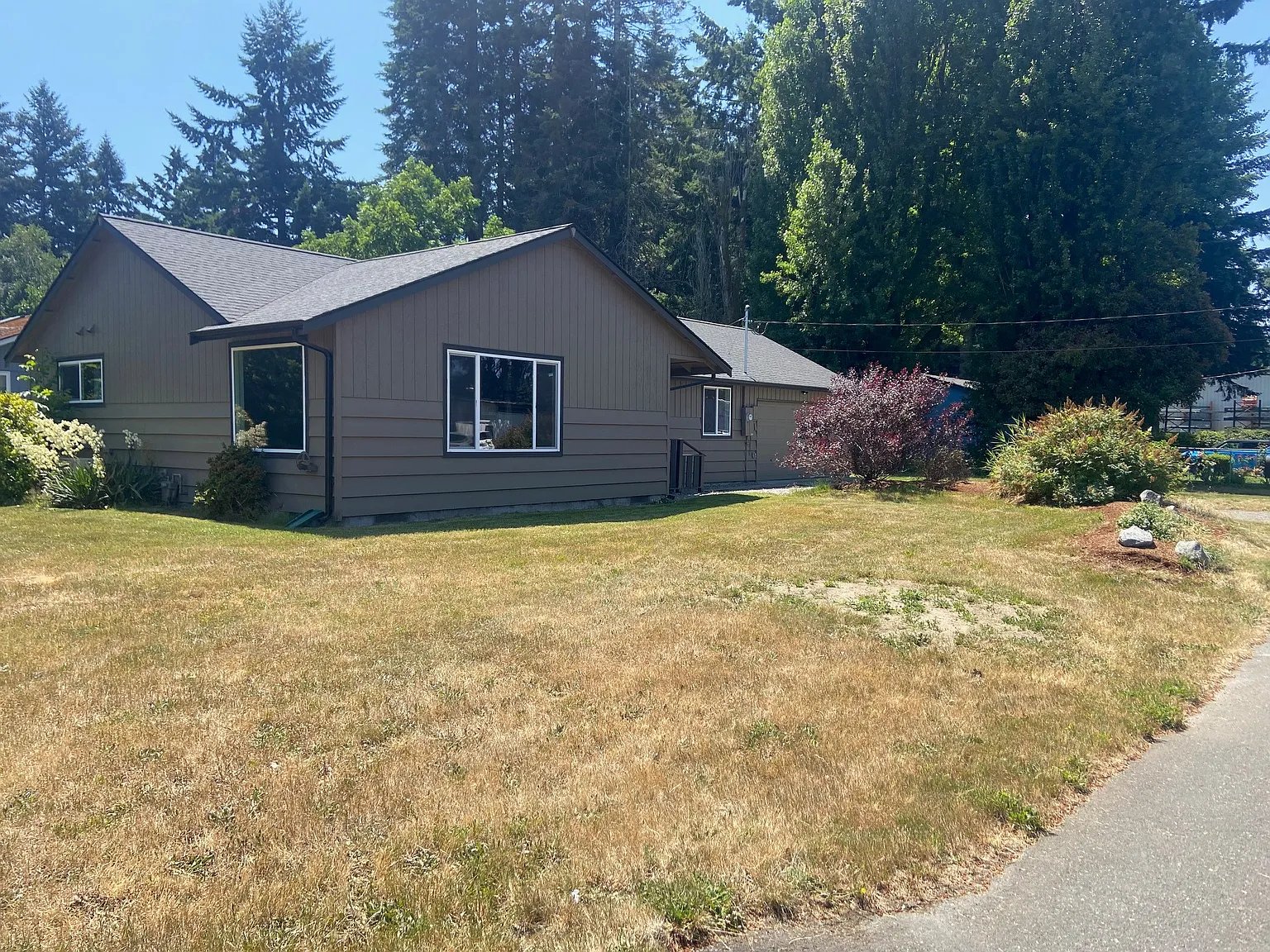 Tumwater House: 1 V St SW