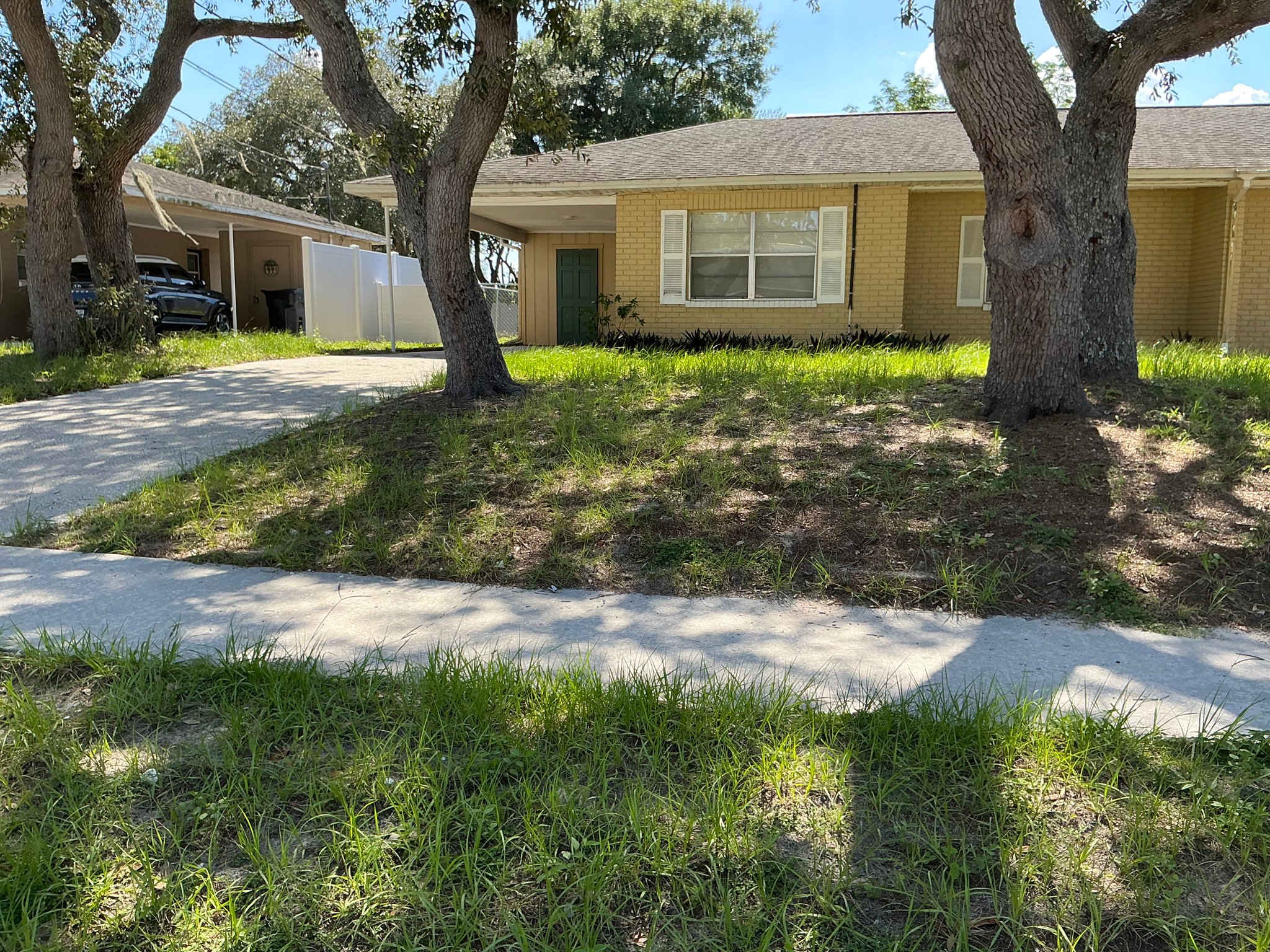 RIVERVIEW Townhome: 6907 MATHERS LANE