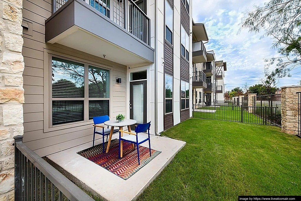 Grand Prairie Apartment: 2105 S. Forum Drive Grand Prairie, TX 75052