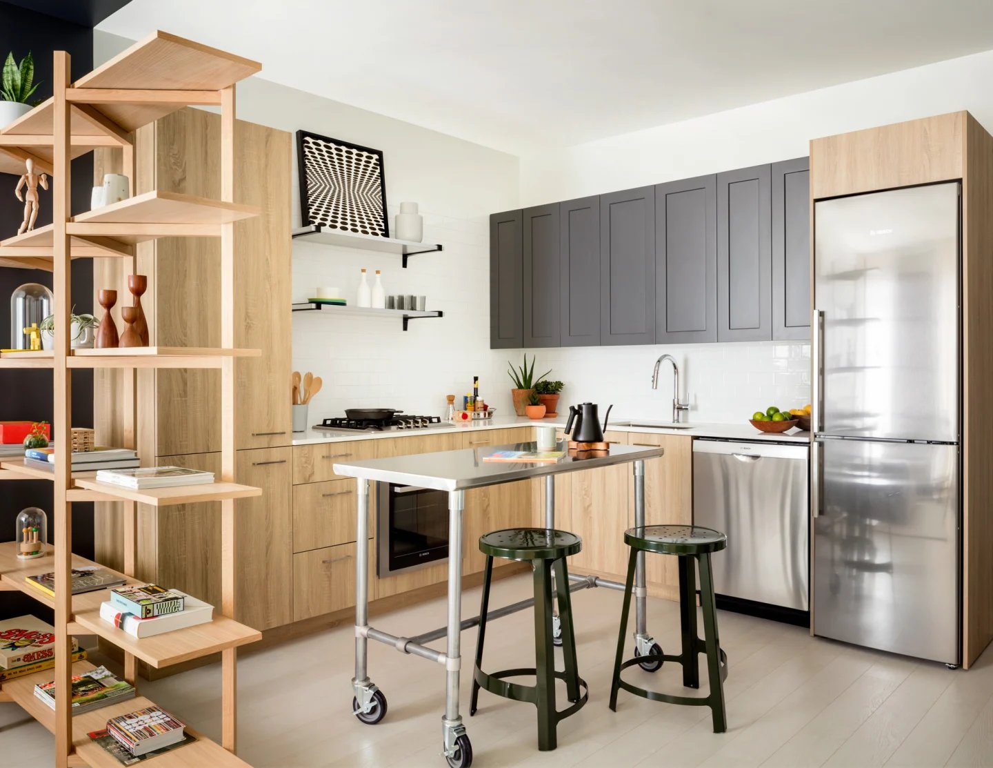 Chicago Condo: 1015 W Van Buren St