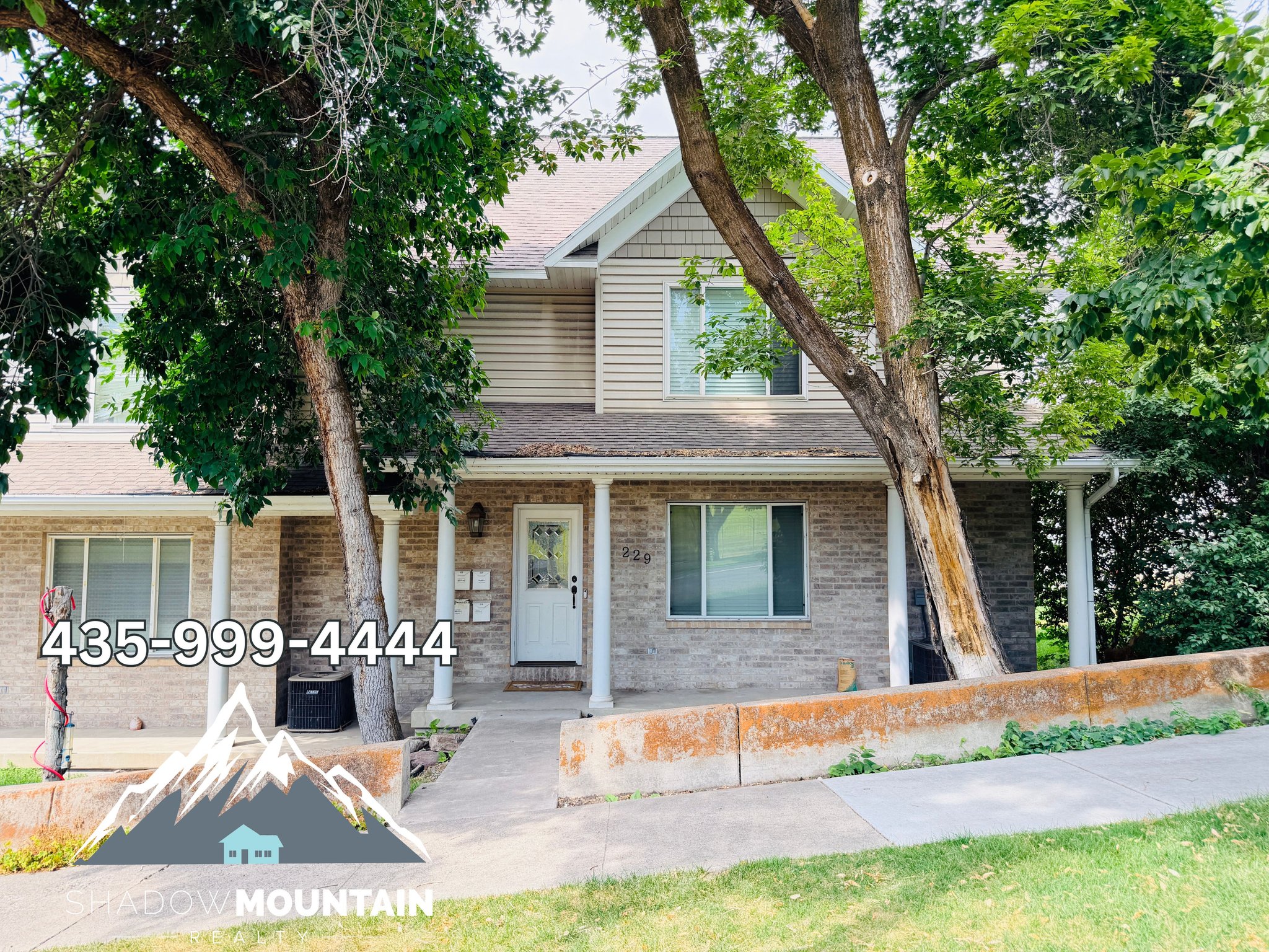 Logan Townhome: 229 E 200 N