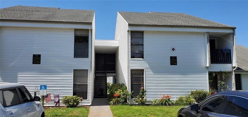 Tarpon Springs Condo: 703 Haven Place