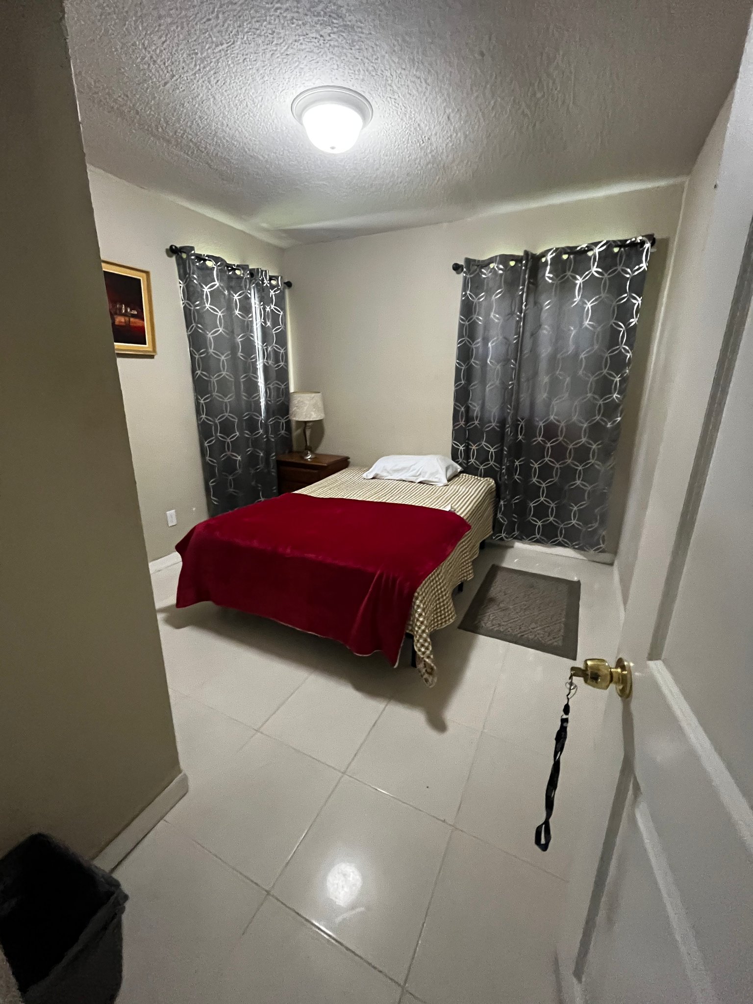 Daytona Beach Single Room: 435 Dorothy Ave