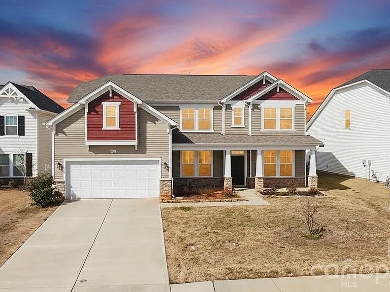 Rock Hill House: 5029 Baileys Run Dr