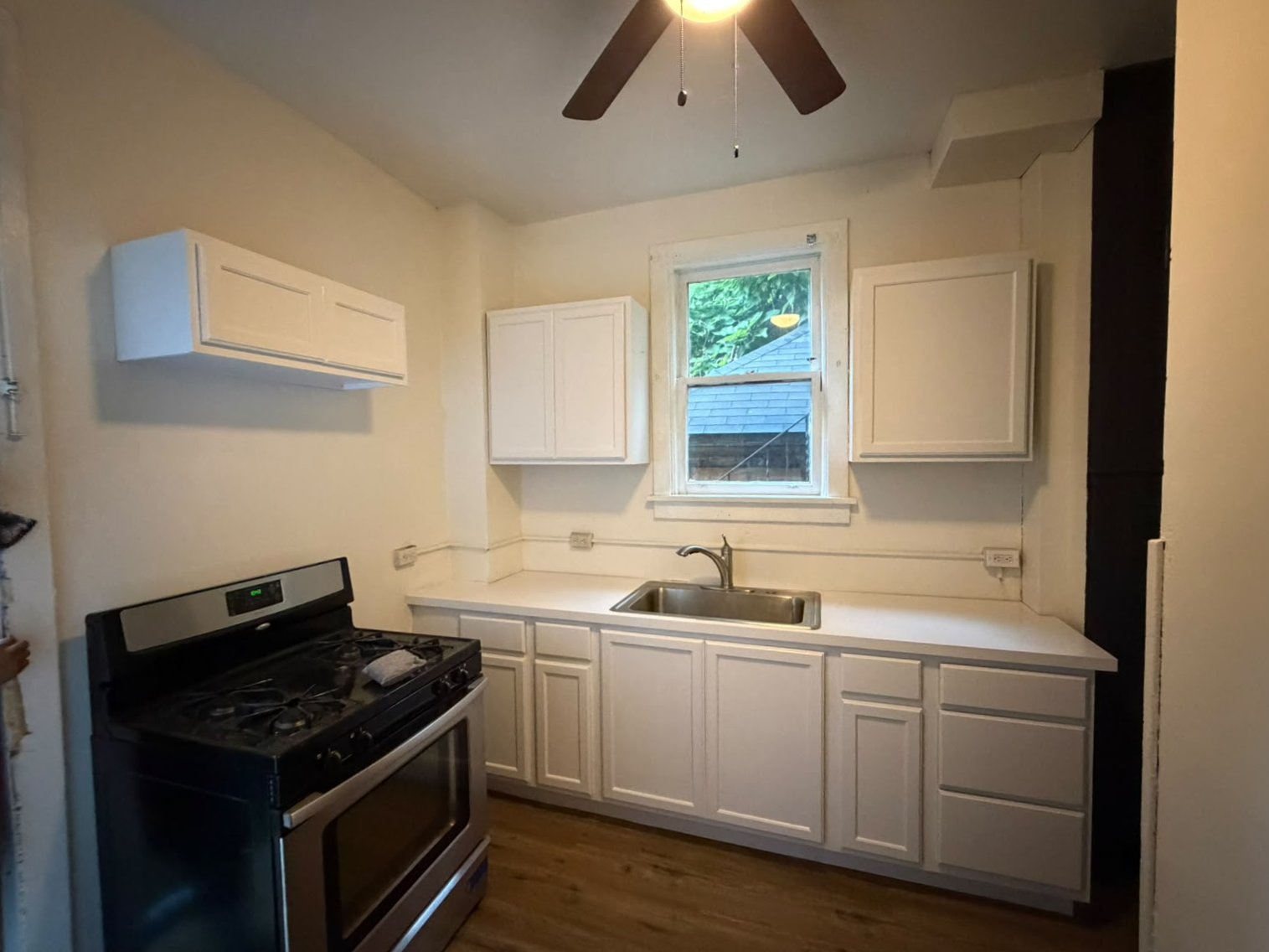 Pittsburgh Multiplex: 7307 Idlewild St Unit 1