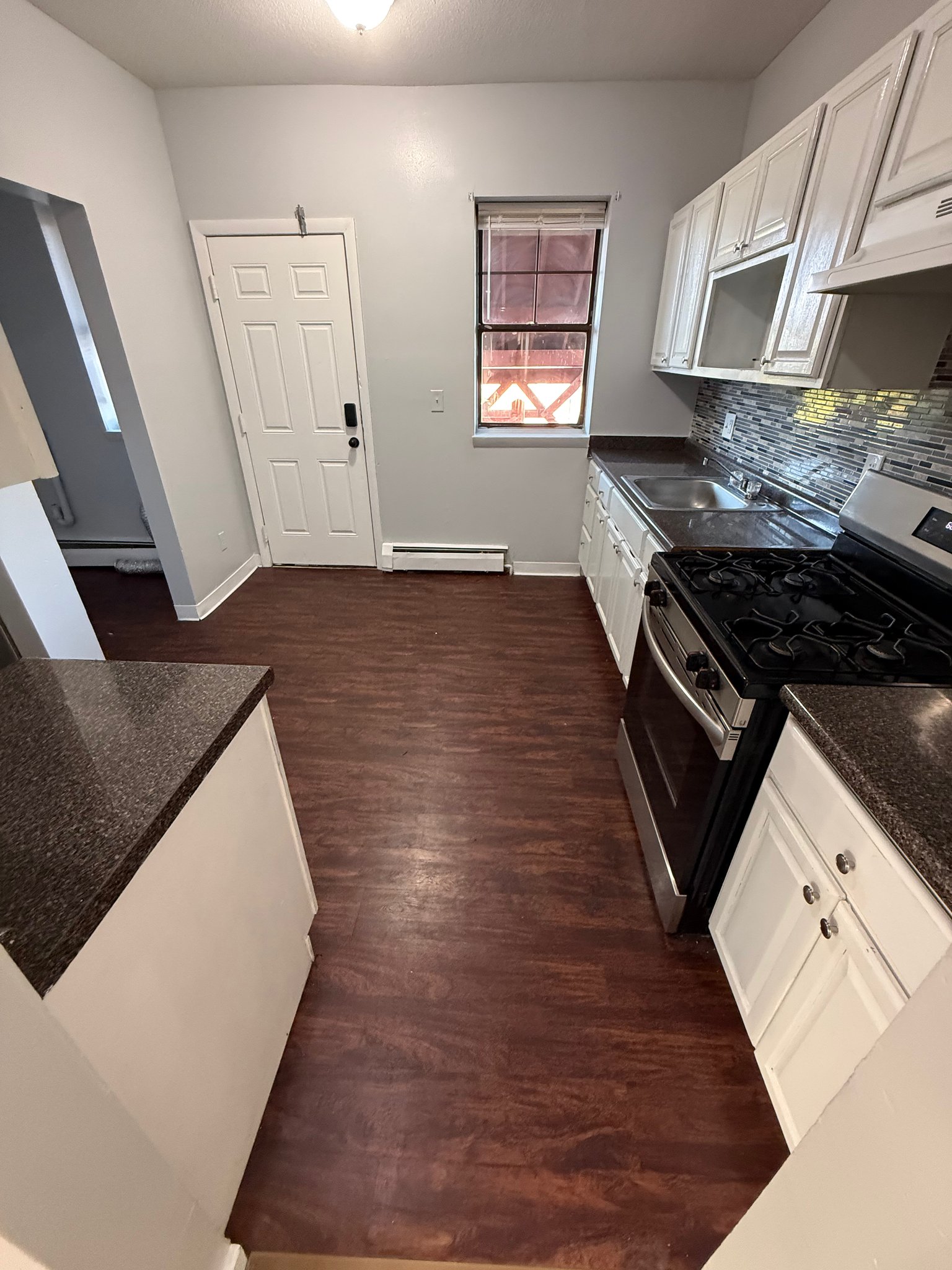 Hartford Apartment: 12 Congress St