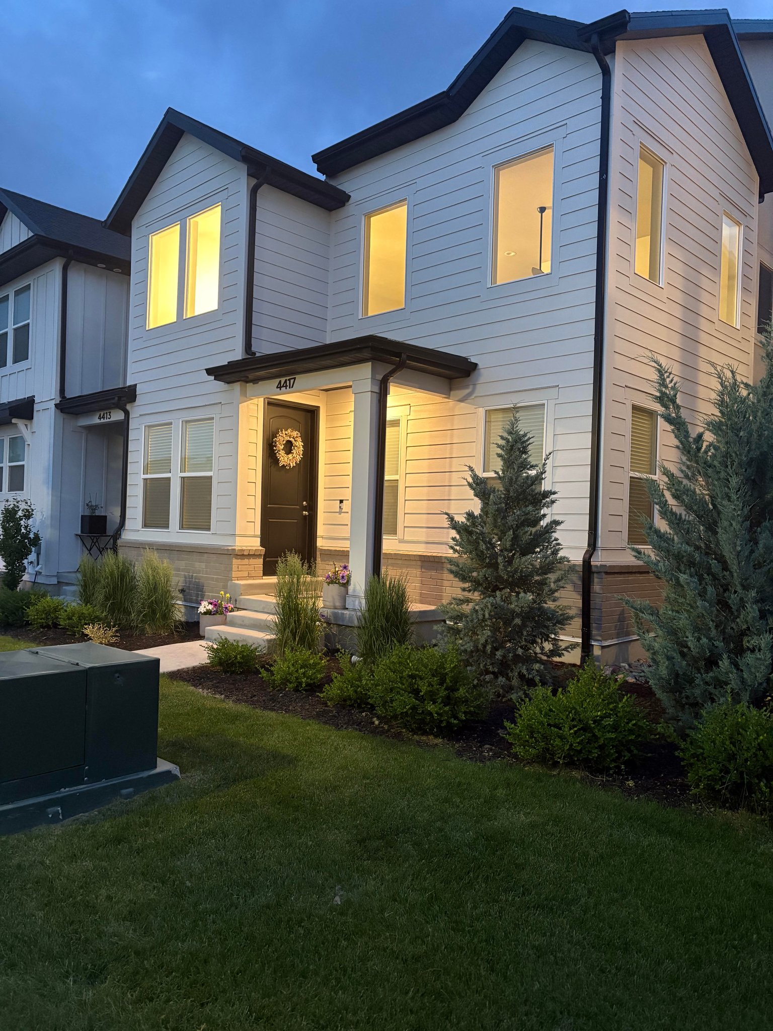 Herriman Townhome: 4417 W Monument Peak Drive