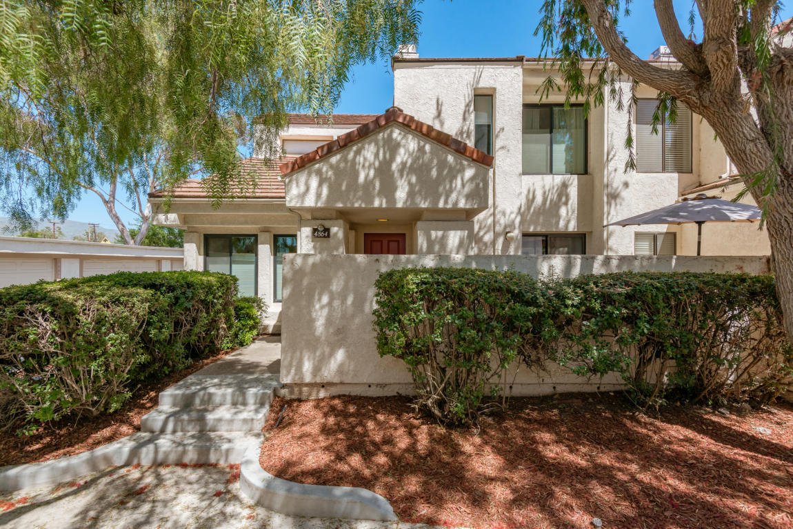 Carpinteria Townhome: 4864 Sawyer Ave
