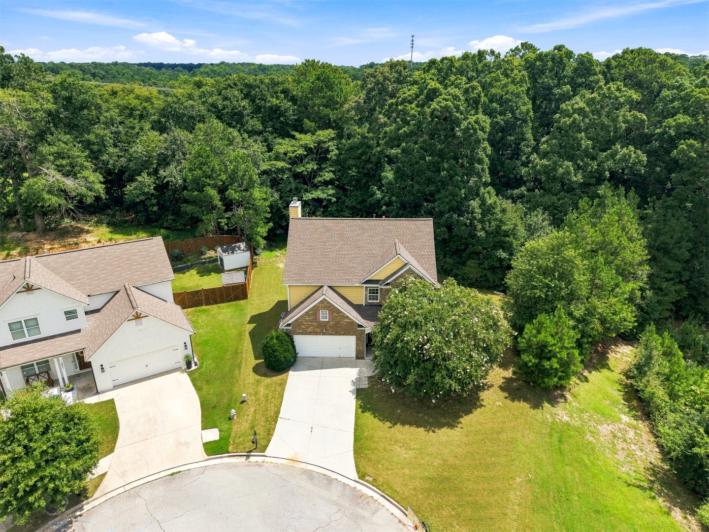 Snellville House: 2840 Antiquate Ct