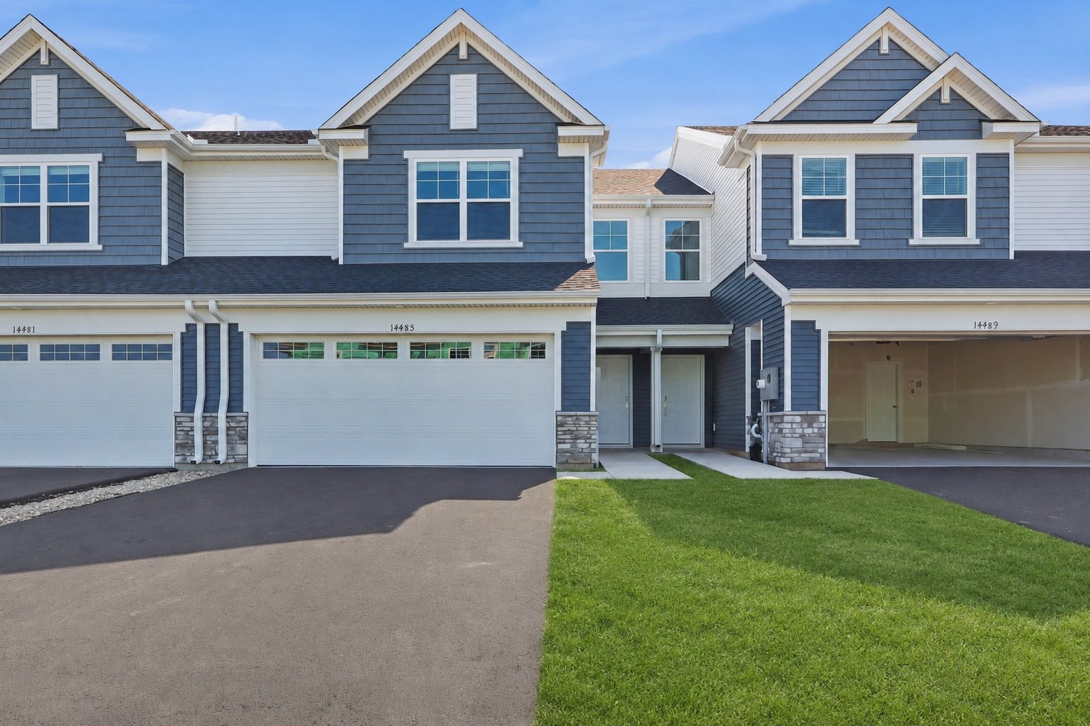 Rosemount Townhome: 14485 Allerton Way