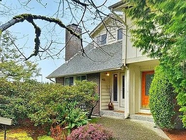 Bellevue Townhome: 2440 140th Ave NE
