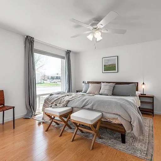 Sandy House: 1347 E 8020 S