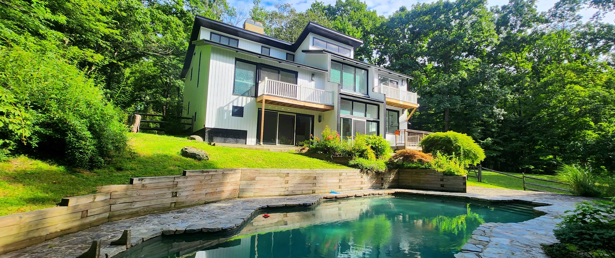 Wilton Apartment: 41 Breeds Hill Pl