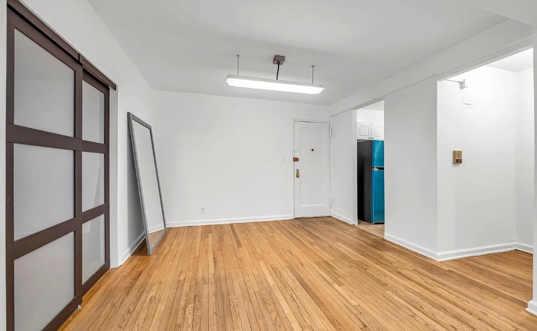 Bronx Apartment: 2080 Barnes Ave