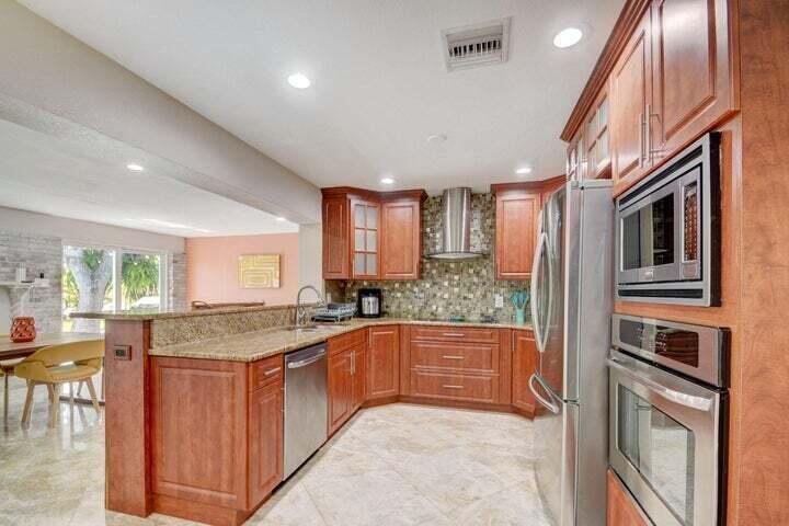 Boynton Beach House: 168 SE 31ST Avenue
