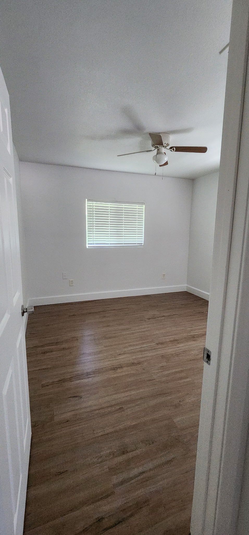 Pasadena House: 1312 Bennett Dr