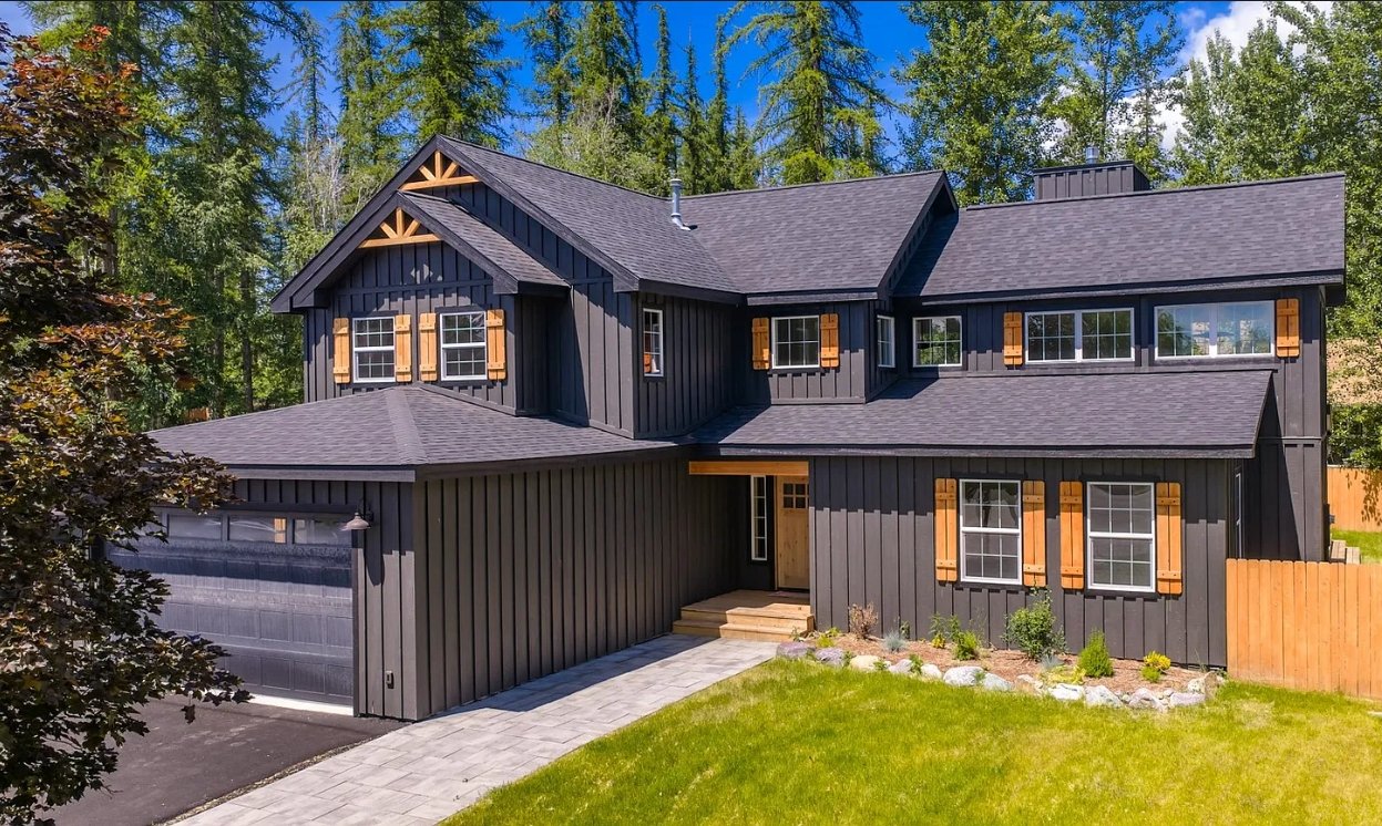 Whitefish House: 84 Wedgewood Ln