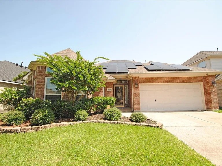 Stafford House: 910 Allisa St