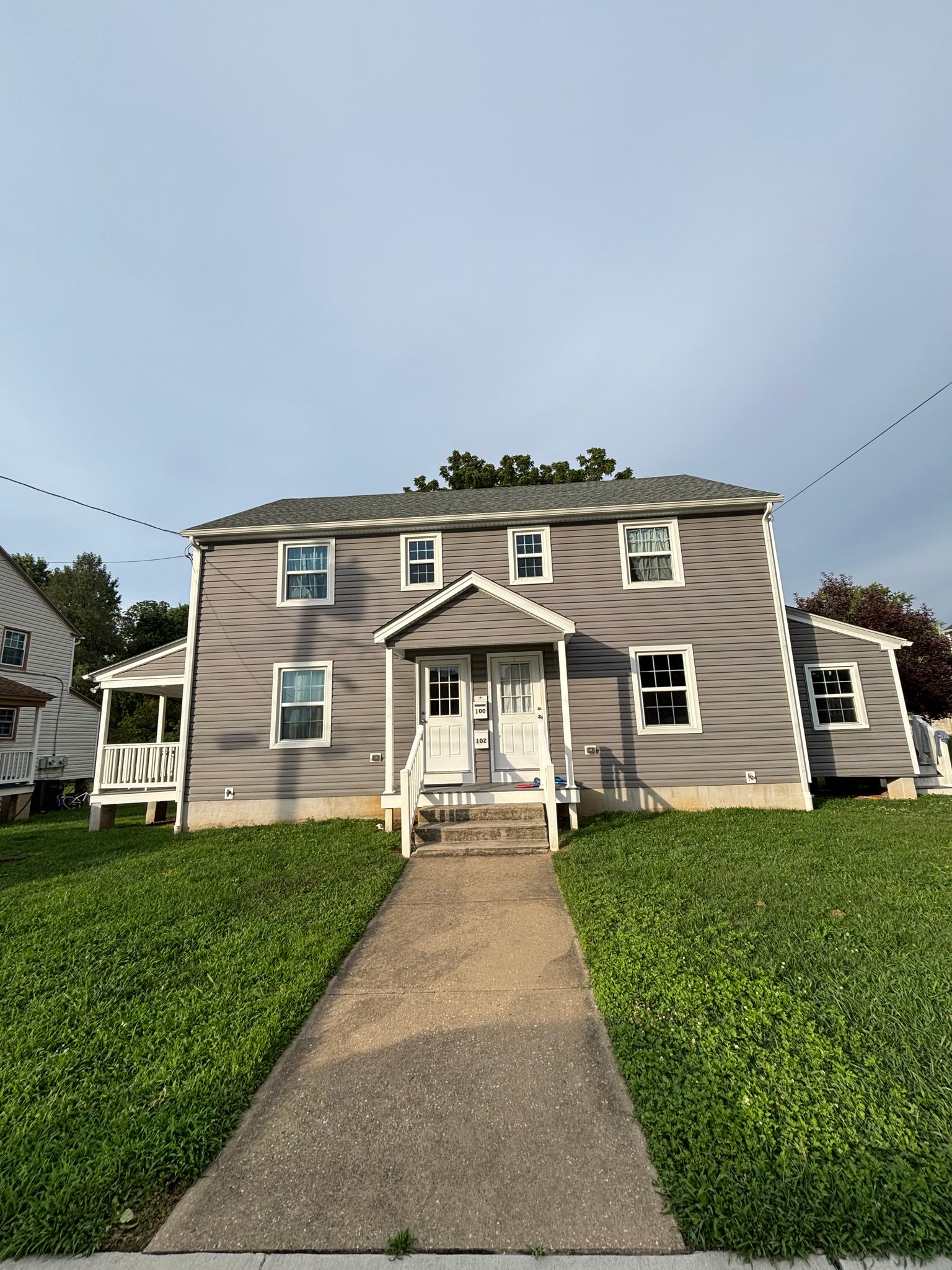 Centreville House: 102 Weedon Street