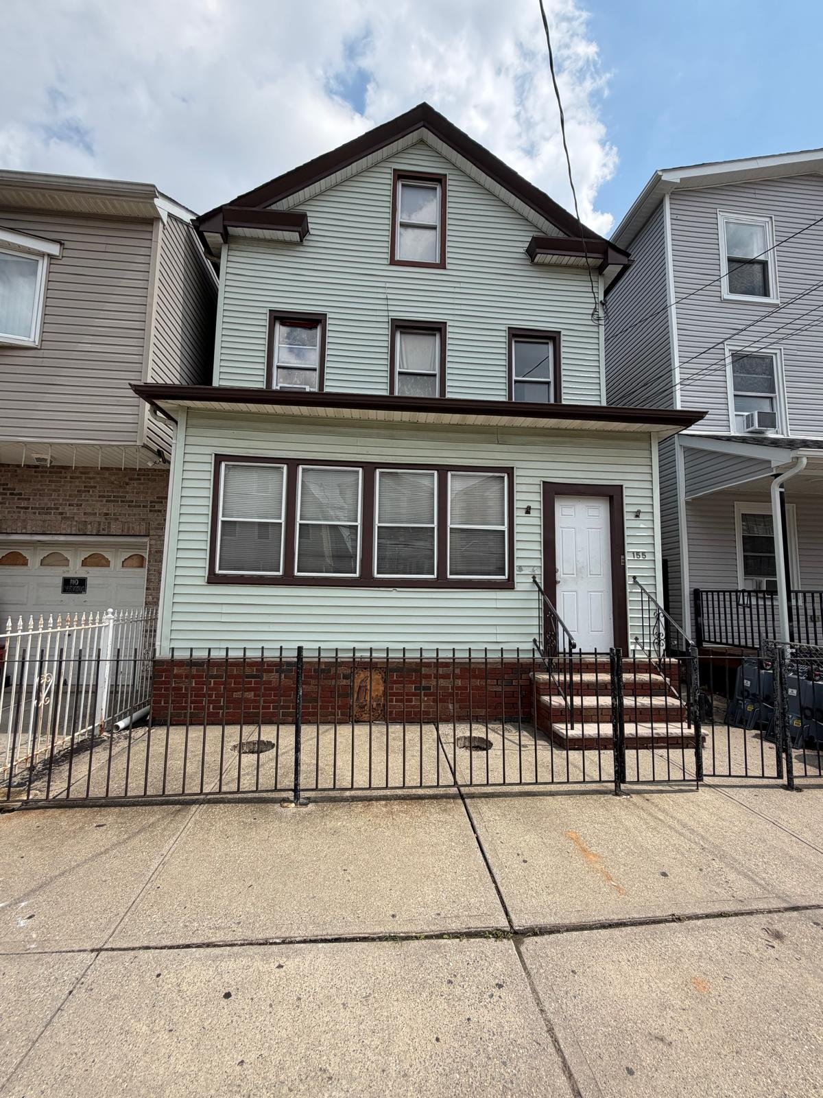 Elizabeth Multiplex: 155 E Jersey St