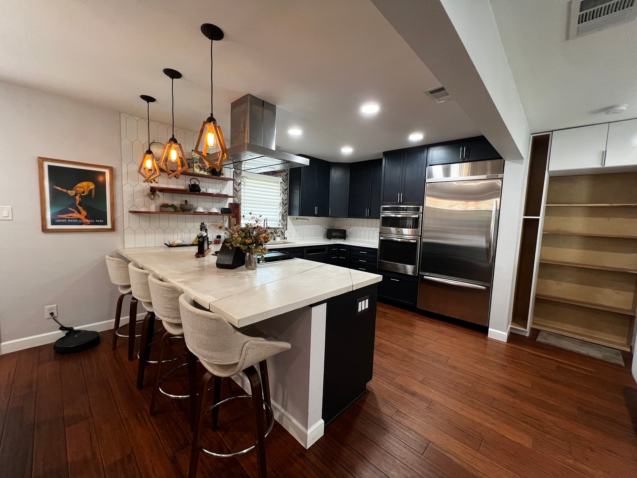 Austin House: 5305 Cloverdale Ln