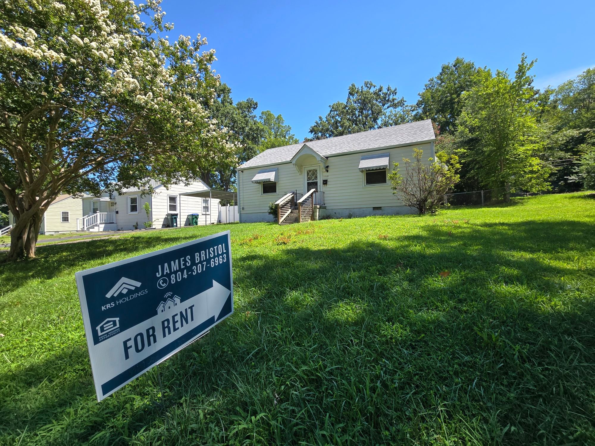 Richmond House: 1715 Rockwood Rd