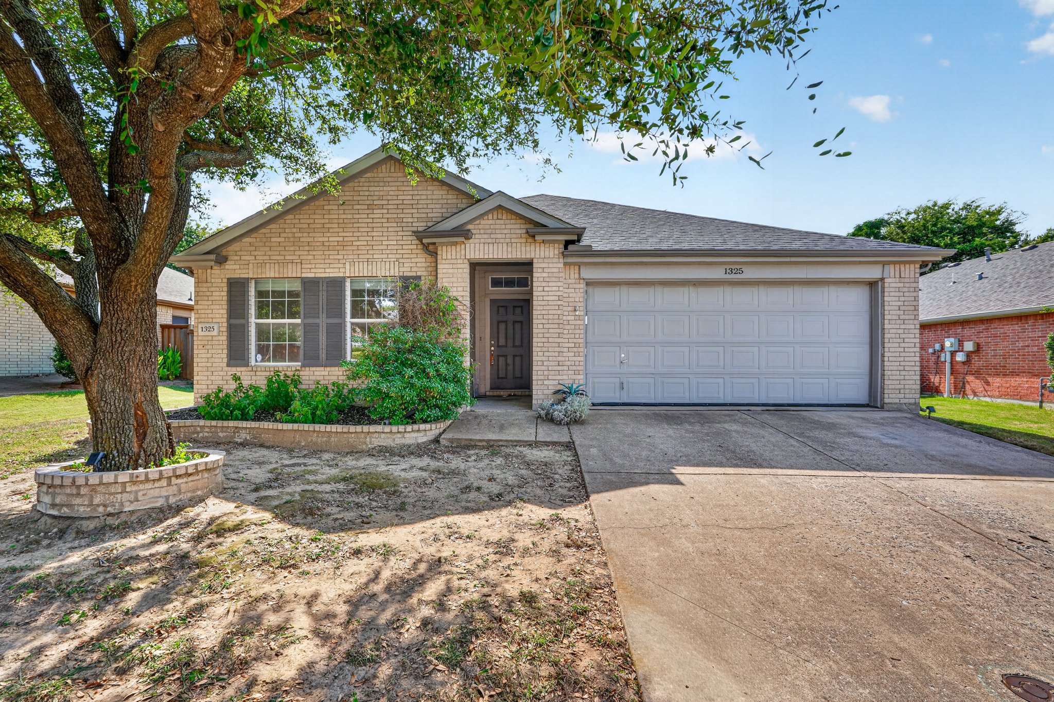 Wylie House: 1325 Periwinkle Dr