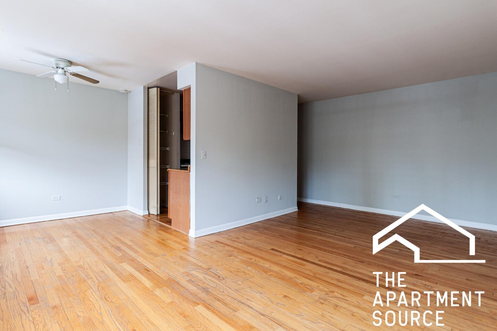 Chicago Condo: 512 w Briar