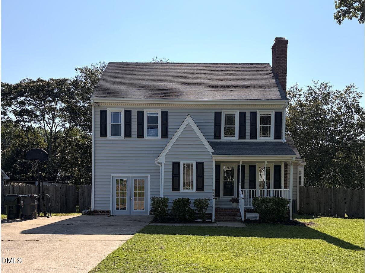 Wendell House: 619 Commander Dr