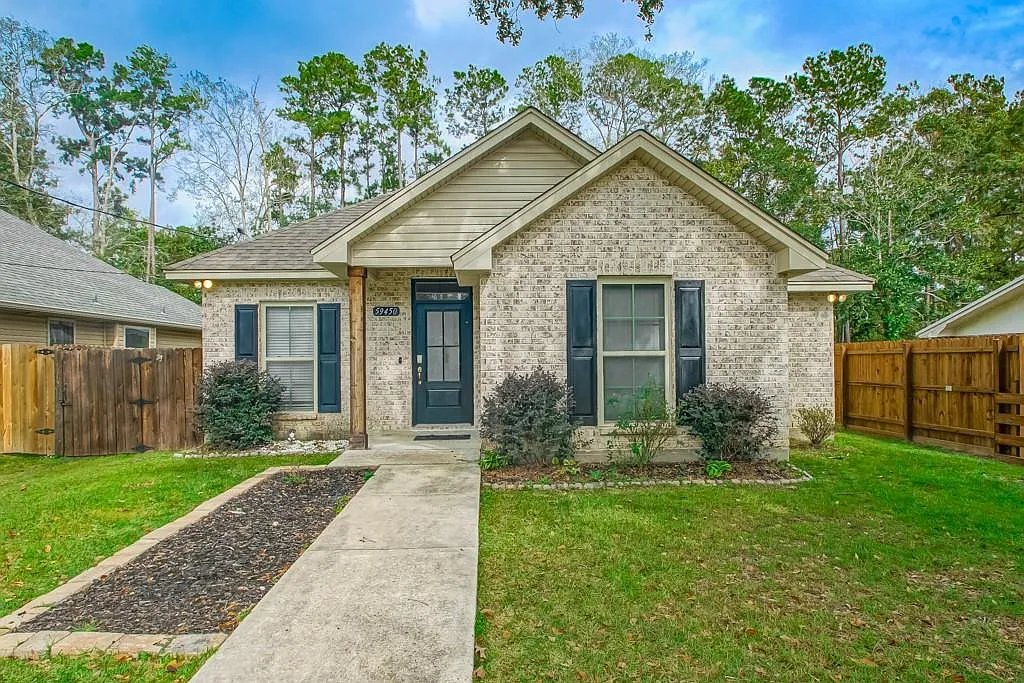 Slidell House: 59450 Spring Drive