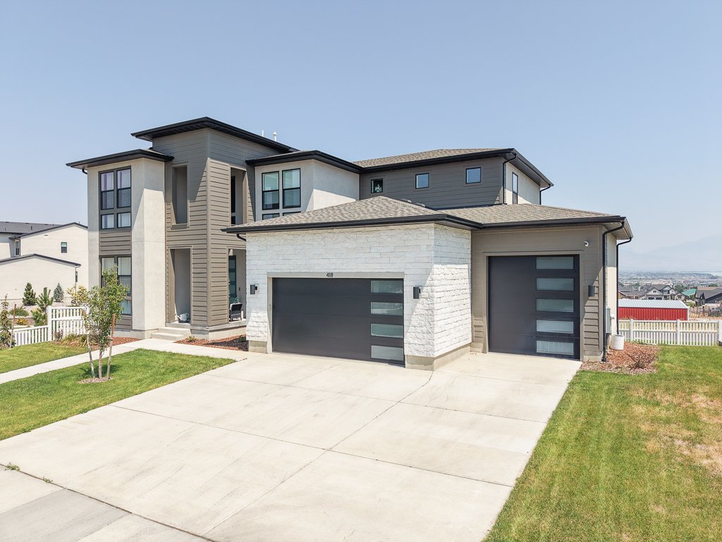 Saratoga Springs House: 418 N Pinnacle Ct