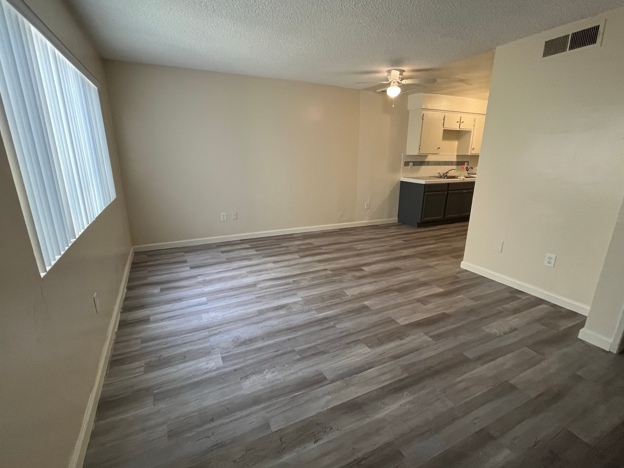 Bakersfield Apartment: 1015 L Street