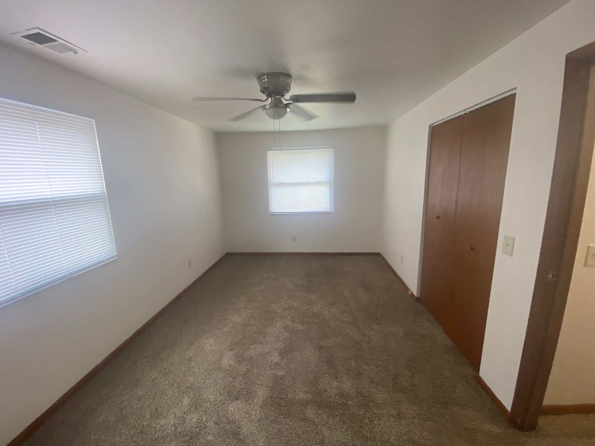 Dayton Apartment: 318 Nordale Ave
