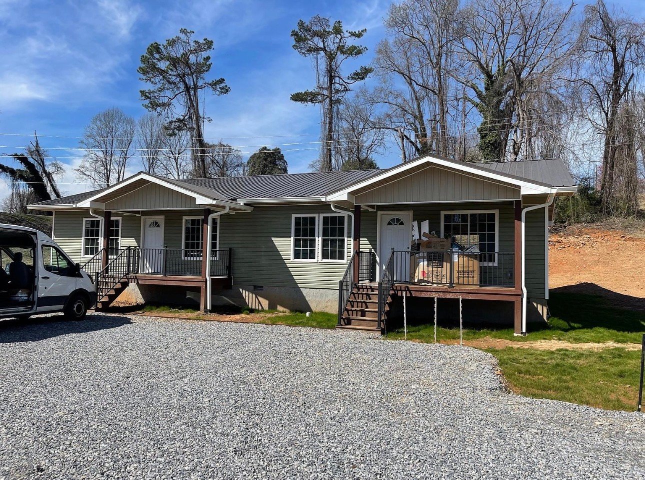 Marion Apartment: 382 Miller Ave