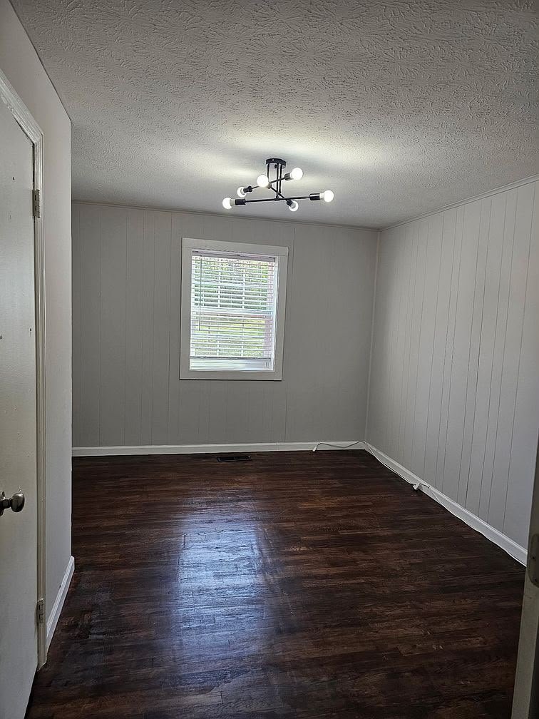 Oliver Springs Condo: 155 Midway Dr