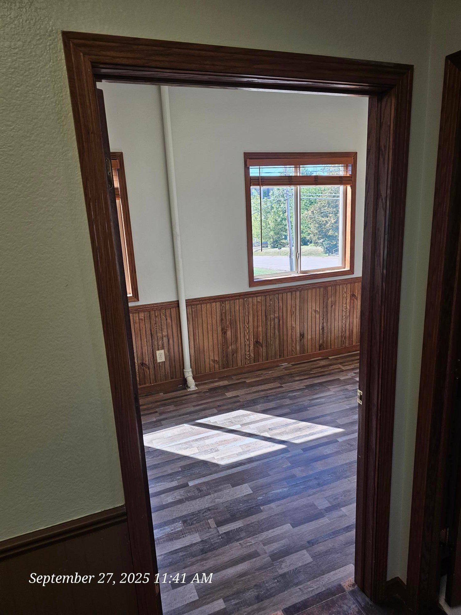 plateville Single Room: 615 s chestnut street