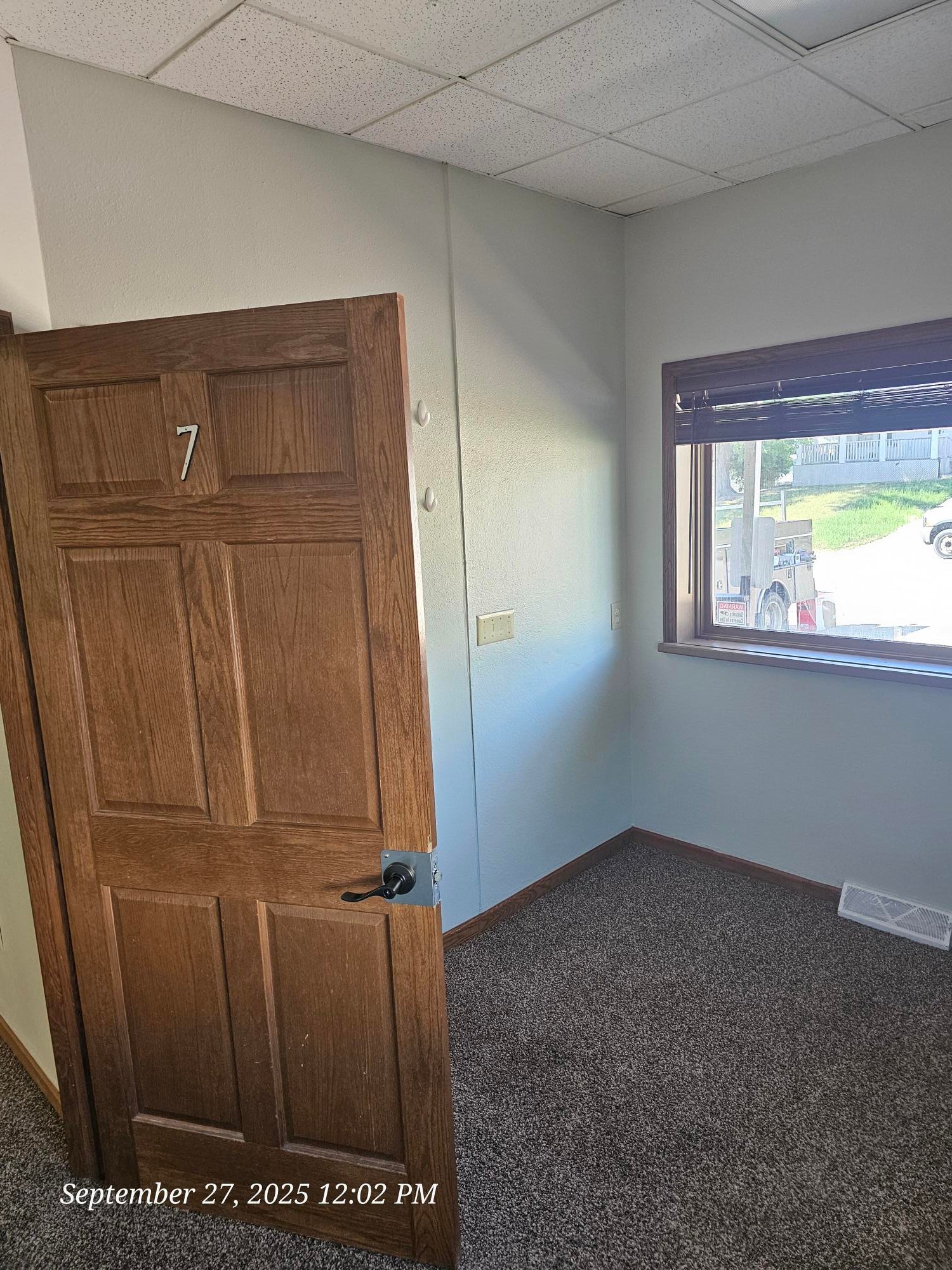 plateville Single Room: 615 s chestnut street
