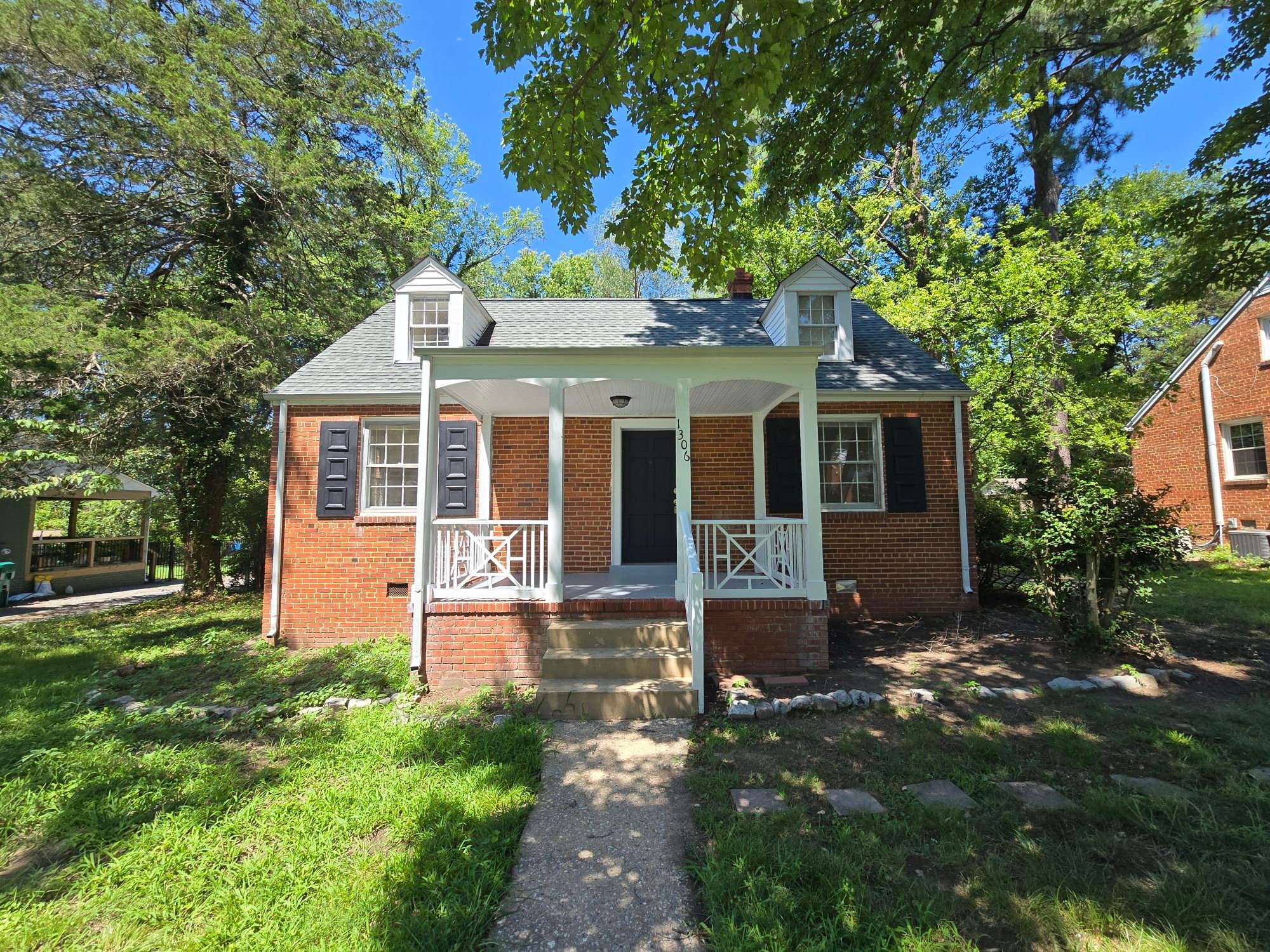 Henrico House: 1306 Santa Rosa Rd