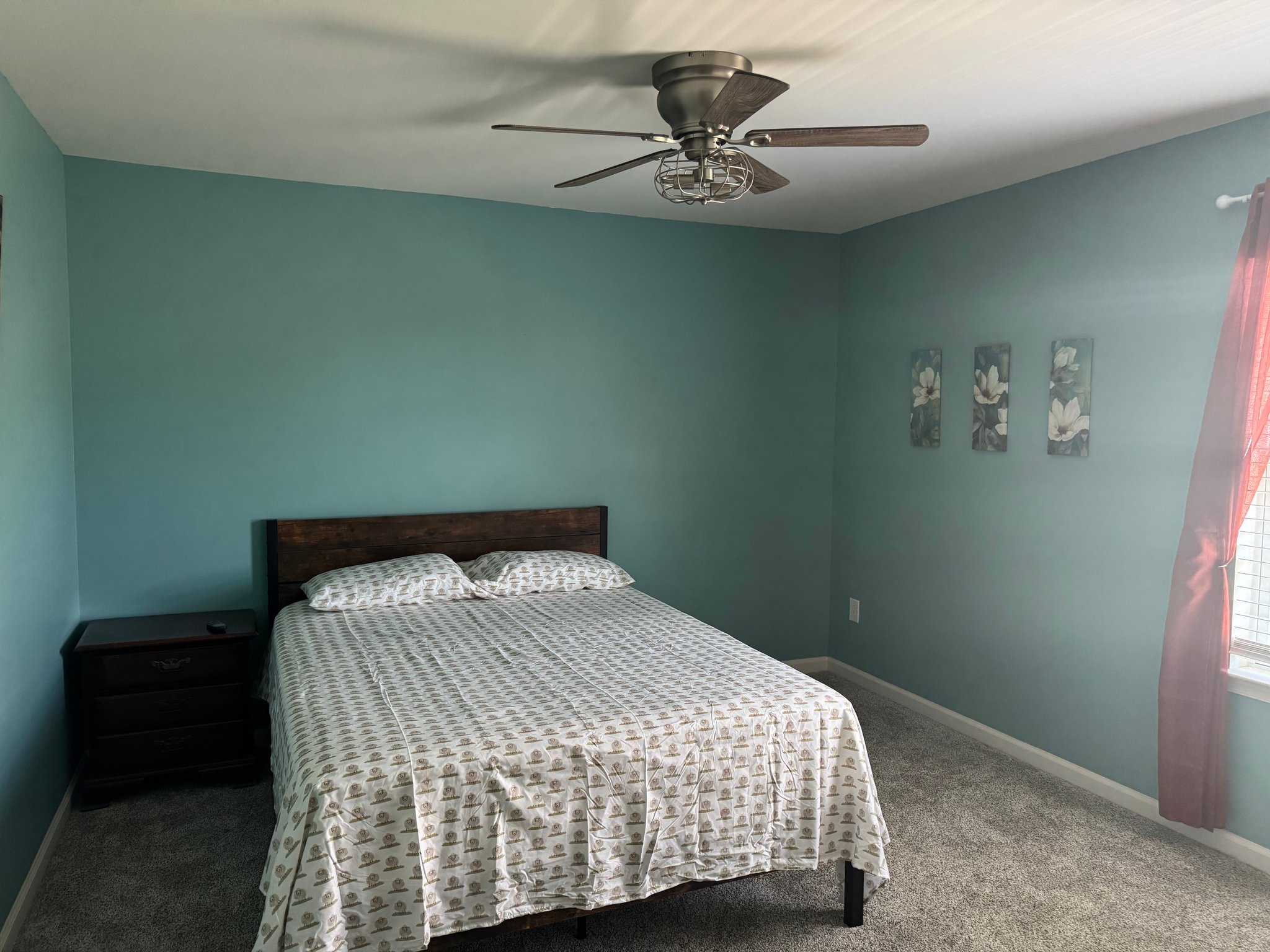 Middletown Single Room: 1909 Gladys Street