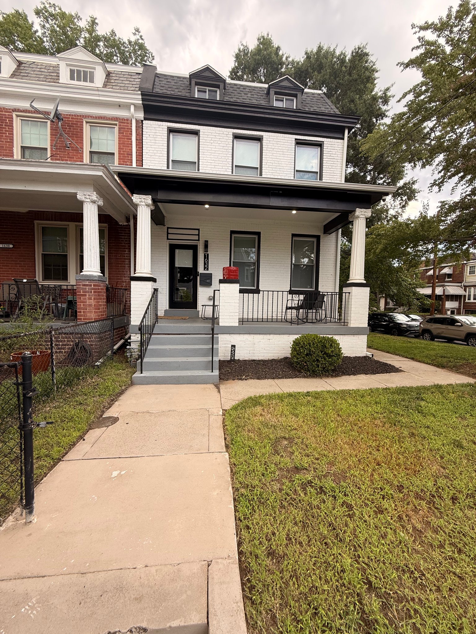 Washington House: 1632 T St SE