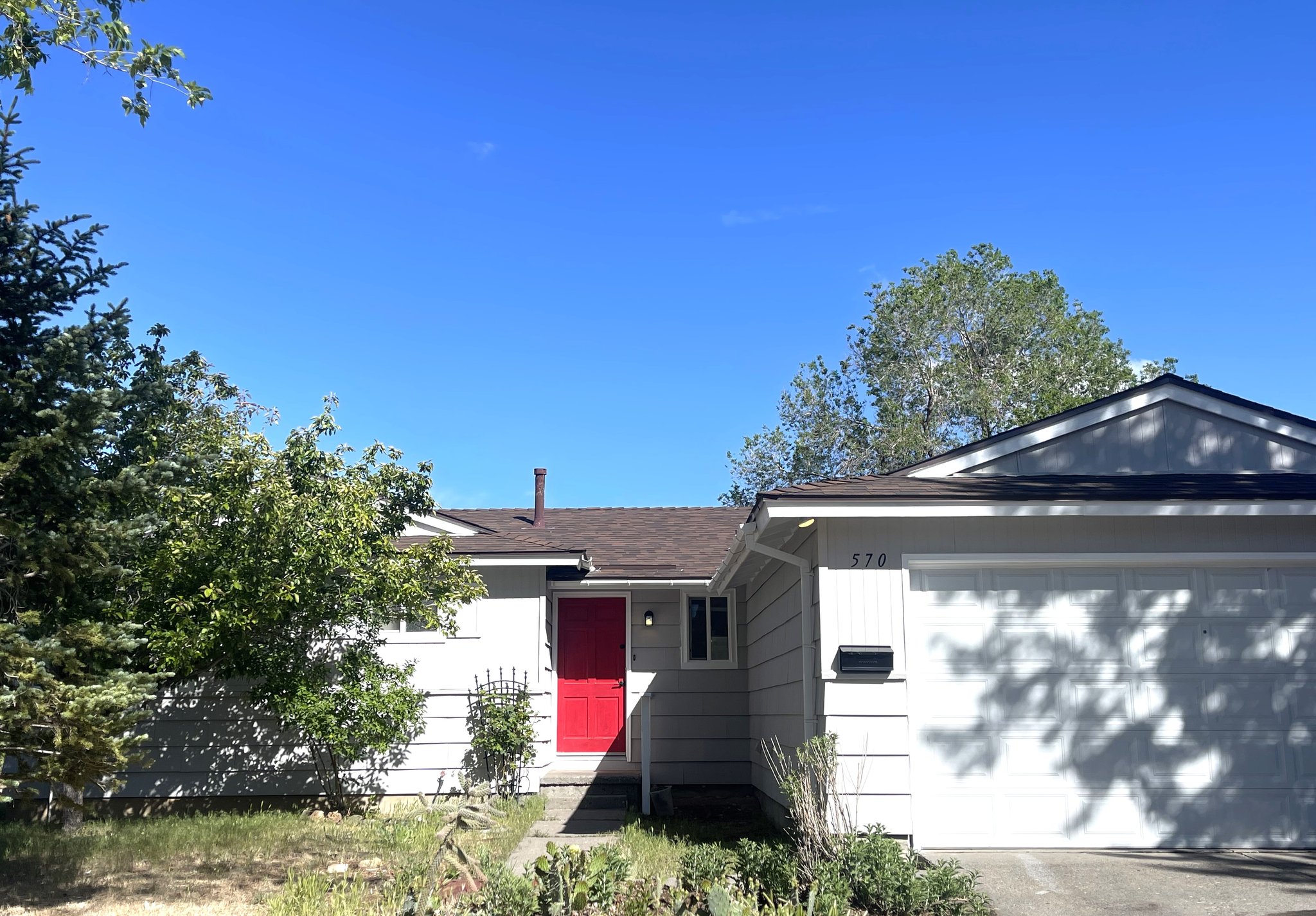 Reno House: 570 Darwin Circle