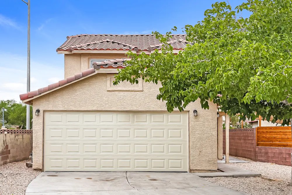 Las Vegas House: 901 Calico Hills Ct