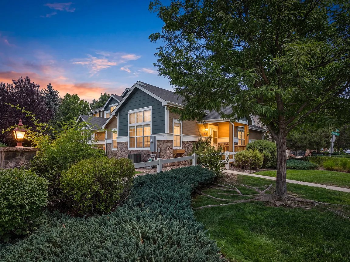 Windsor Townhome: 250 Rock Bridge Ln