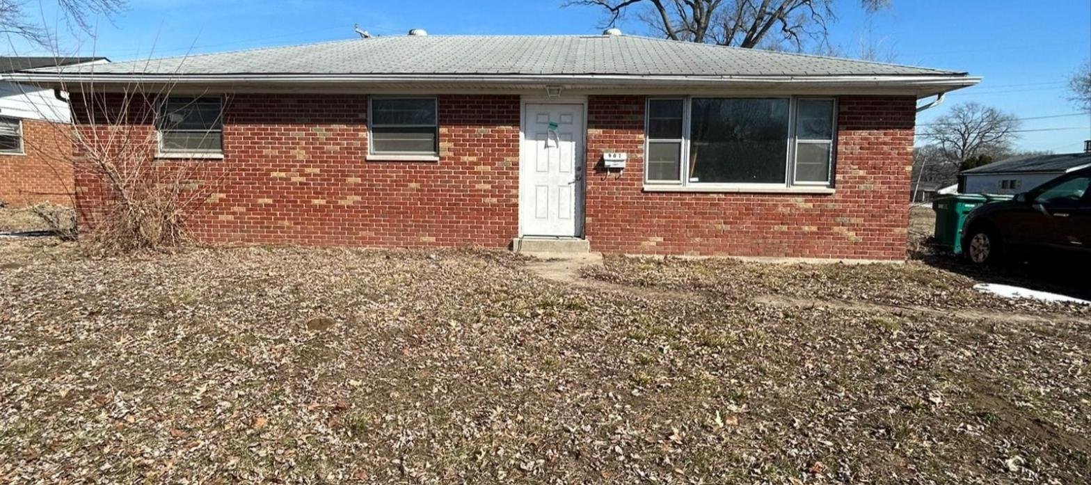 Cahokia House: 907 Frontenac St