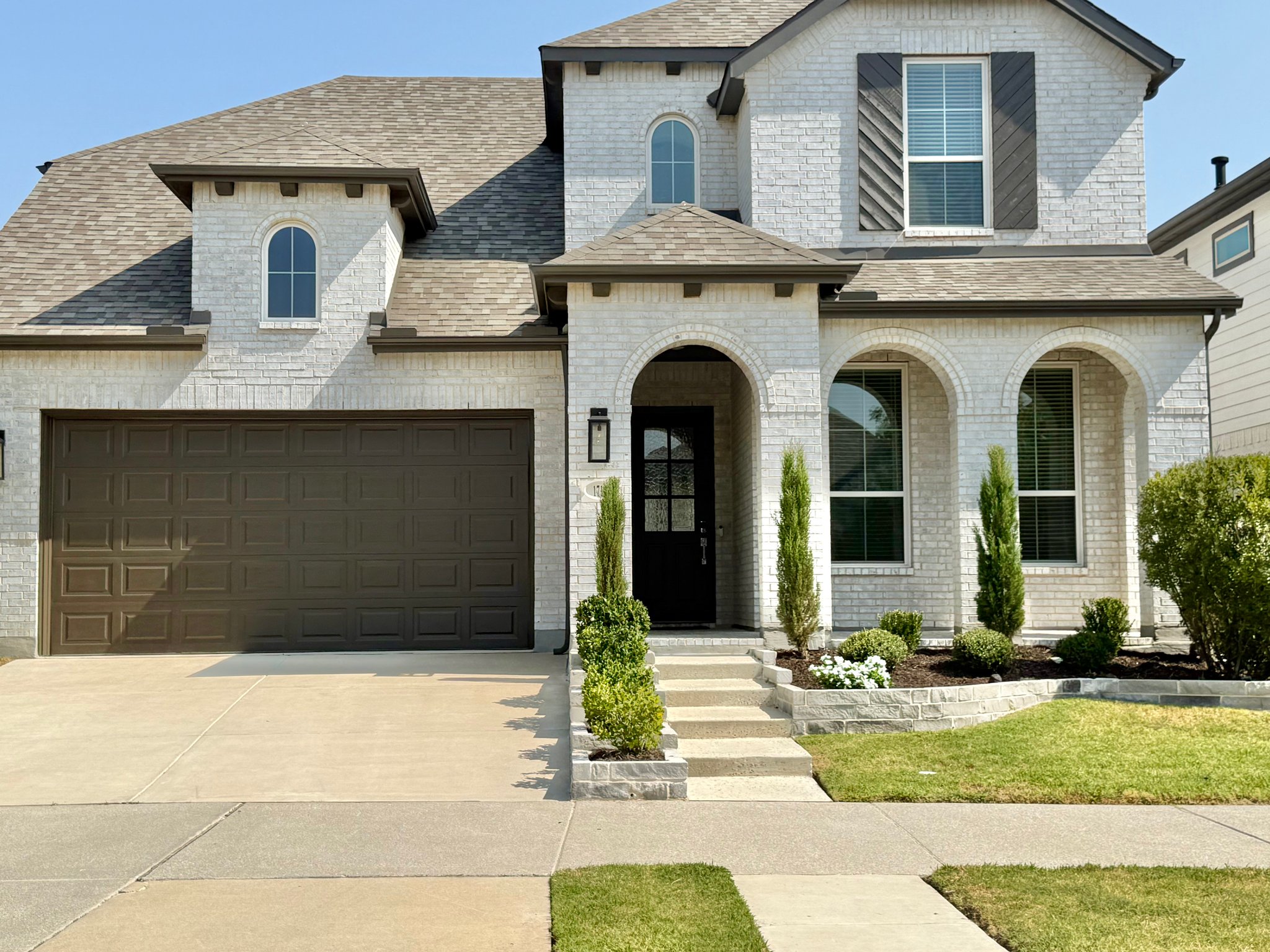northlake House: 1712 homestead way
