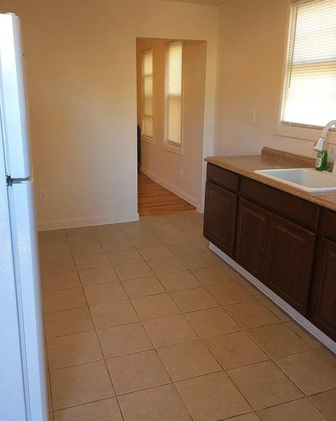 South Amboy Apartment: 310 Henry Steet